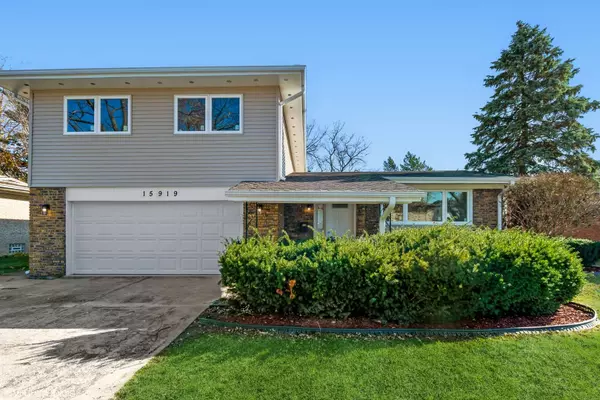 15919 Avalon Avenue, South Holland, IL 60473
