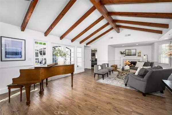 11426 Harrisburg RD, Los Alamitos, CA 90720