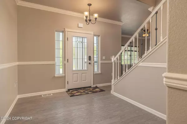 4781 W New Larkspur LOOP, Wasilla, AK 99623