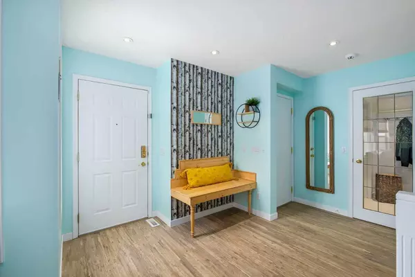 184 Arbour Stone Close NW, Calgary, AB T3G 4T1