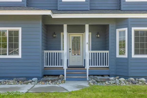 4781 W New Larkspur LOOP, Wasilla, AK 99623