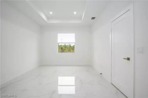 751 Newell ST E, Lehigh Acres, FL 33974