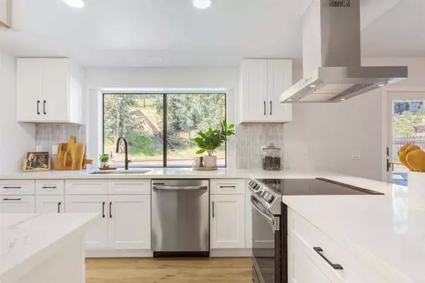 13112 Woodmont Street, Poway, CA 92064