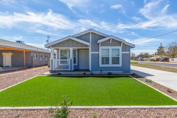 393 W LINCOLN Avenue, Coolidge, AZ 85128