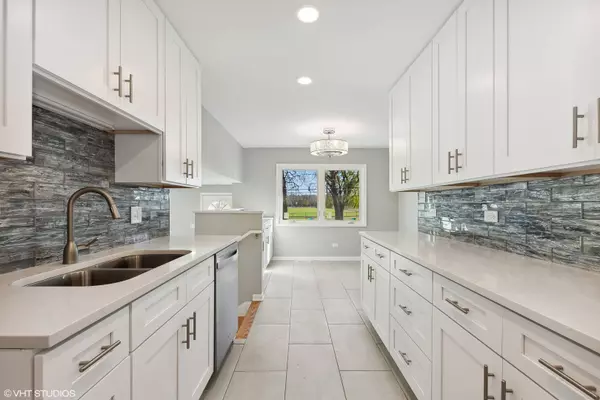 15919 Avalon Avenue, South Holland, IL 60473