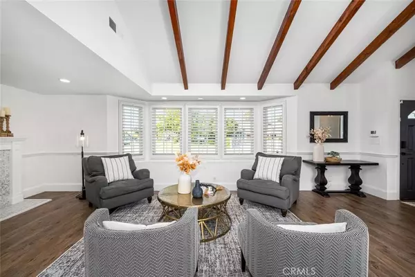 11426 Harrisburg RD, Los Alamitos, CA 90720