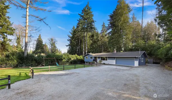 1228 252nd ST NW, Stanwood, WA 98292