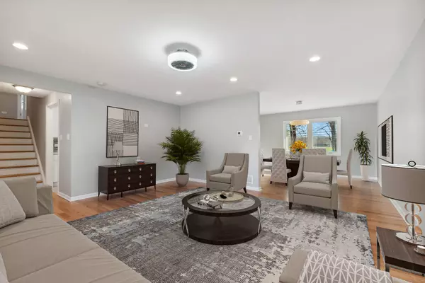 15919 Avalon Avenue, South Holland, IL 60473