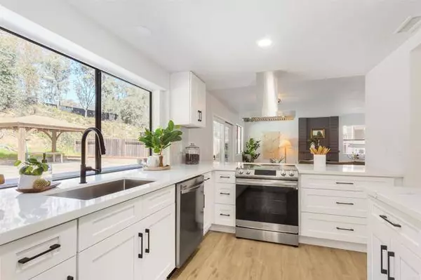 13112 Woodmont Street, Poway, CA 92064