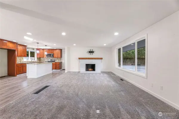 1228 252nd ST NW, Stanwood, WA 98292