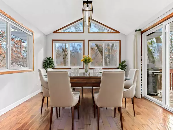 17912 Jaguar PATH, Lakeville, MN 55044