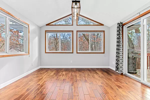 17912 Jaguar PATH, Lakeville, MN 55044