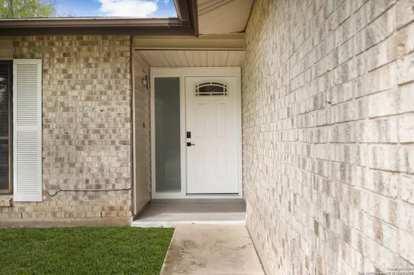 5843 Castle Run, San Antonio, TX 78218