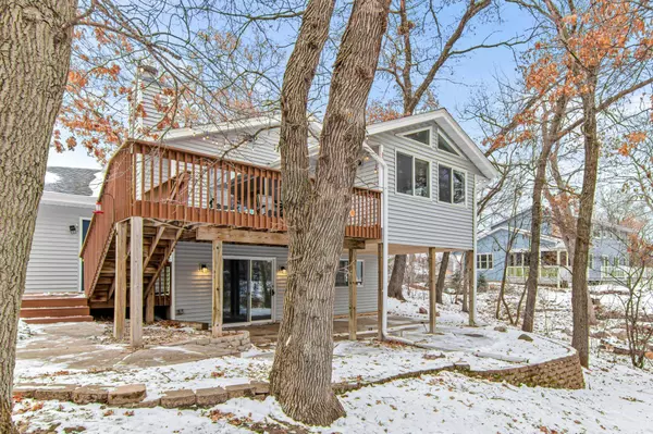 17912 Jaguar PATH, Lakeville, MN 55044