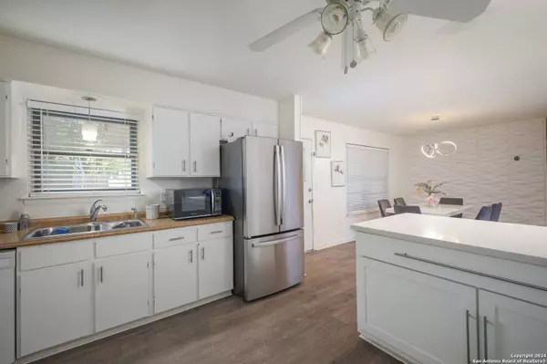 5843 Castle Run, San Antonio, TX 78218