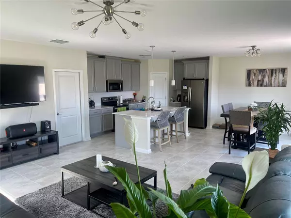 2918 BLACK BIRCH DR, Ocoee, FL 34761