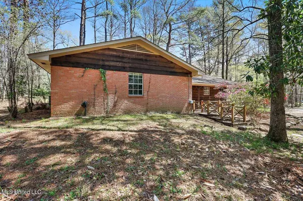 124 Ludlow Road, Pearl, MS 39208