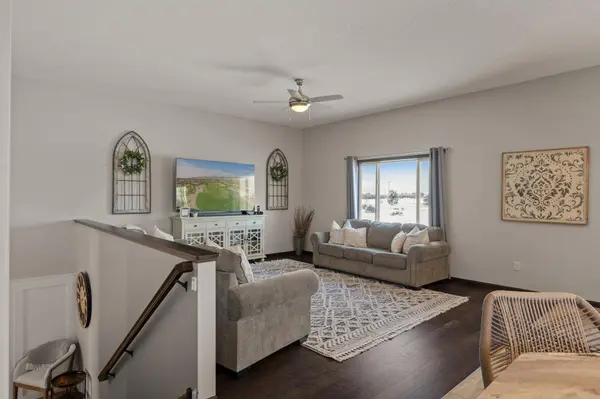 21348 Goldenrod ST NW, Oak Grove, MN 55011