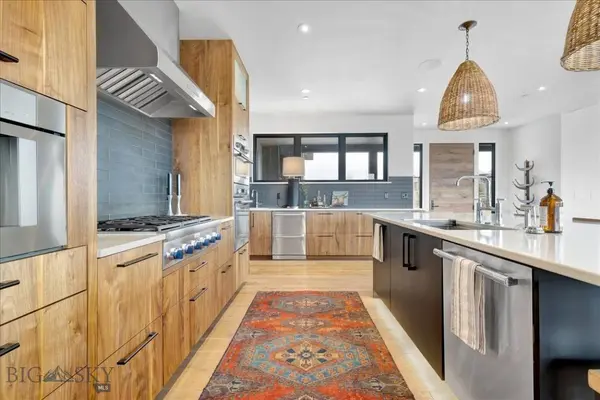 917 Naya Nuki DR, Bozeman, MT 59715