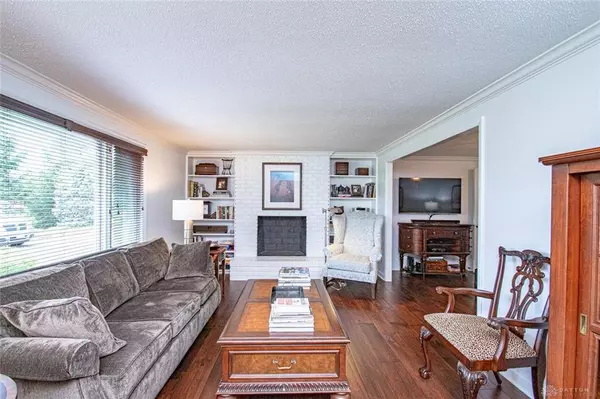 495 W Alex Bell Road, Dayton, OH 45459