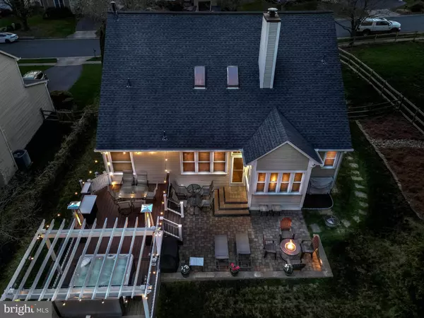 20608 MIDDLECREEK CT, Sterling, VA 20165