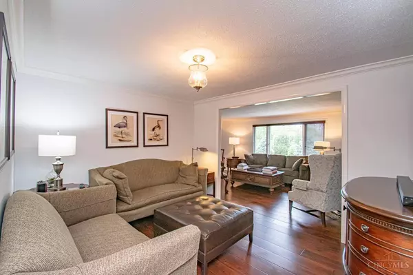 495 W Alex Bell Rd, Washington Twp, OH 45459