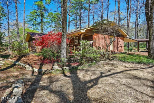 124 Ludlow Road, Pearl, MS 39208