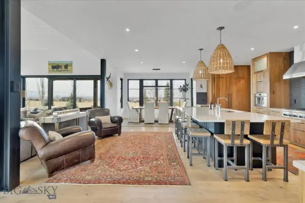 917 Naya Nuki DR, Bozeman, MT 59715