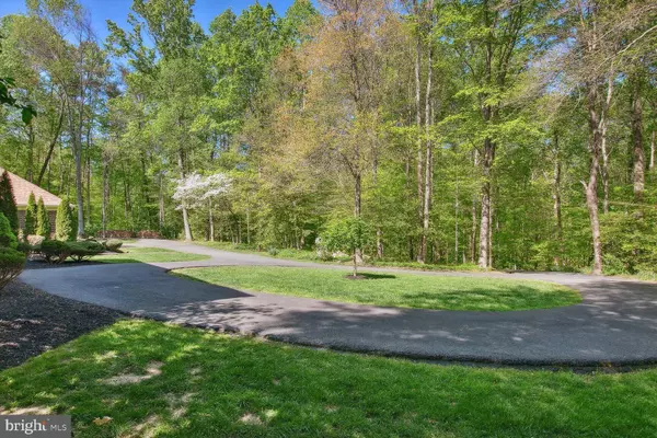 6608 LADYSLIPPER LN, Clifton, VA 20124