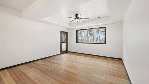 1744 Prairie Pl, Holmen, WI 54636