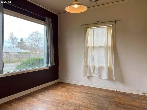 21050 SW JOHNSON ST, Beaverton, OR 97003