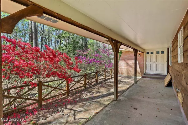 124 Ludlow Road, Pearl, MS 39208