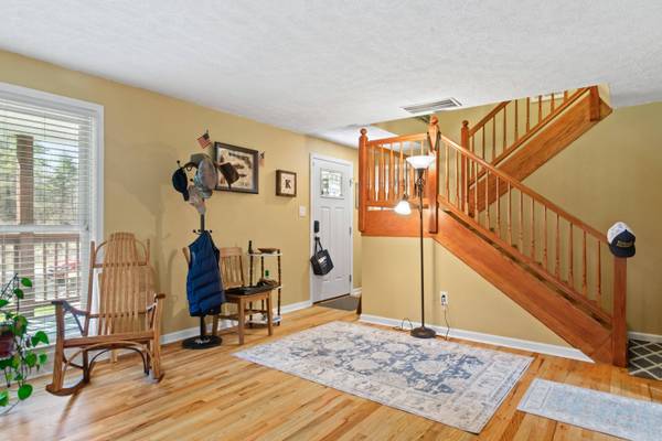 588 Shepherds PL, Galax, VA 24333