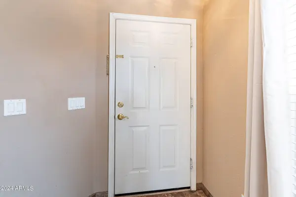 9143 W Deanna Drive, Peoria, AZ 85382