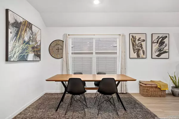 2918 SHORE LARK, New Braunfels, TX 78130