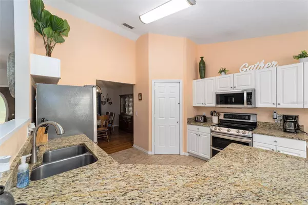 13601 SW 69TH TER, Archer, FL 32618