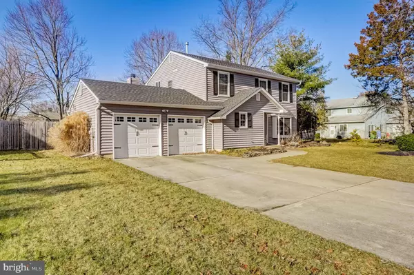 4 INSKEEP CT, Cherry Hill, NJ 08003