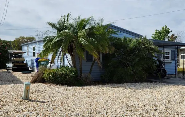 12906 LAKE DORA CIR, Tavares, FL 32778