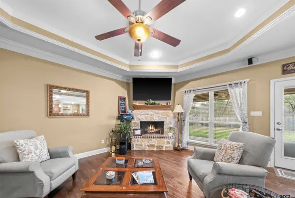 2312 Pittman Ln., Lindale, TX 75771