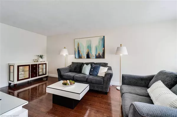 249 Benesfort Crescent, Kitchener, ON N2N 3B5