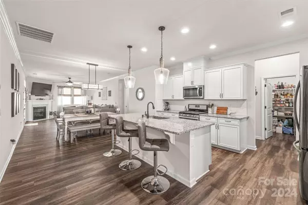 15005 Waterlily Star CT, Huntersville, NC 28078