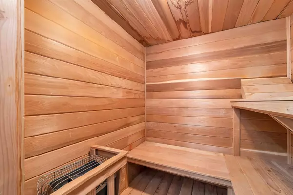 42 Orchard DR, Gilford, NH 03249