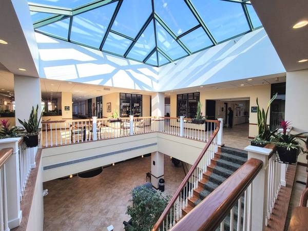 1220 N Village DR #335, Arlington Heights, IL 60004