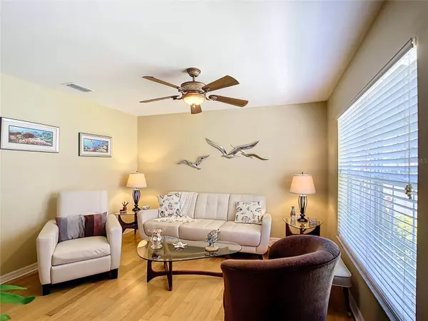 5501 67TH AVE N #9, Pinellas Park, FL 33781