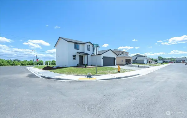 206 N Birch ST, Tieton, WA 98947