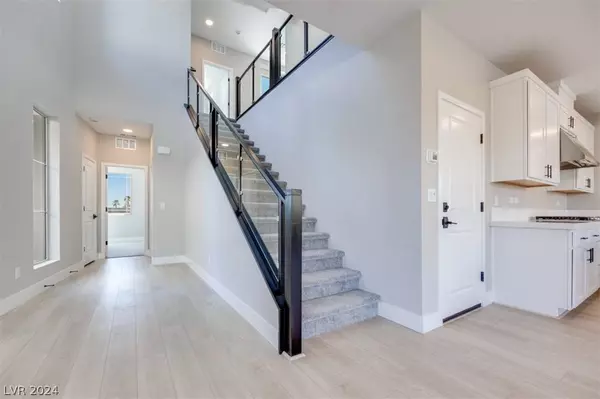 6319 Redstone Hills Drive, Las Vegas, NV 89148