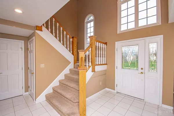 469 Ramsgate Dr, Beavercreek, OH 45430