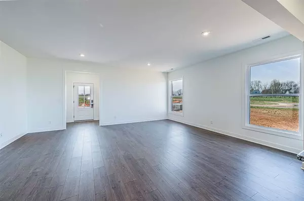 9917 Creamery Lane, Bowling Green, KY 42104