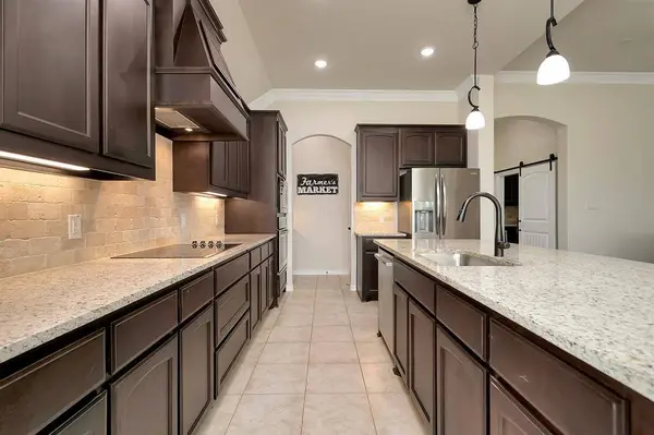 8944 Winding Way, Godley, TX 76044