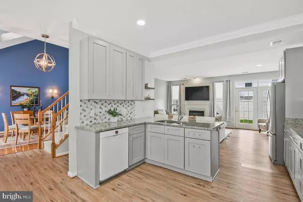 20461 WALSHEID TER, Ashburn, VA 20147